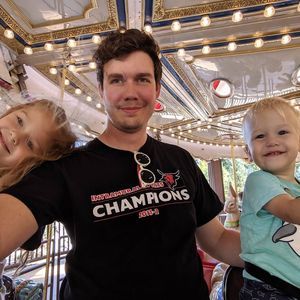 Meet your Posher, Jonathan